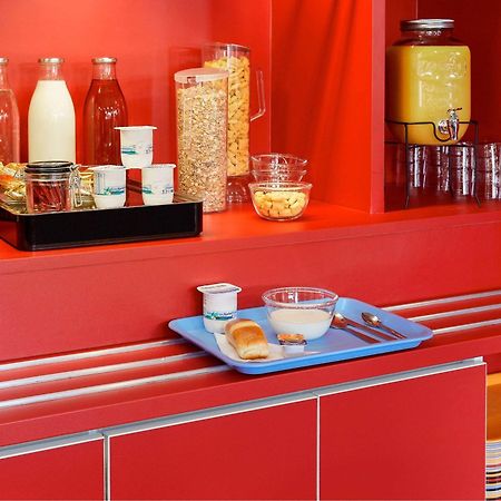 Hotelf1 Poitiers Nord Futuroscope Шасней дю Пуату Екстериор снимка
